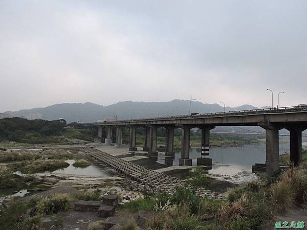大鶯車道龍窯橋20141128(15)